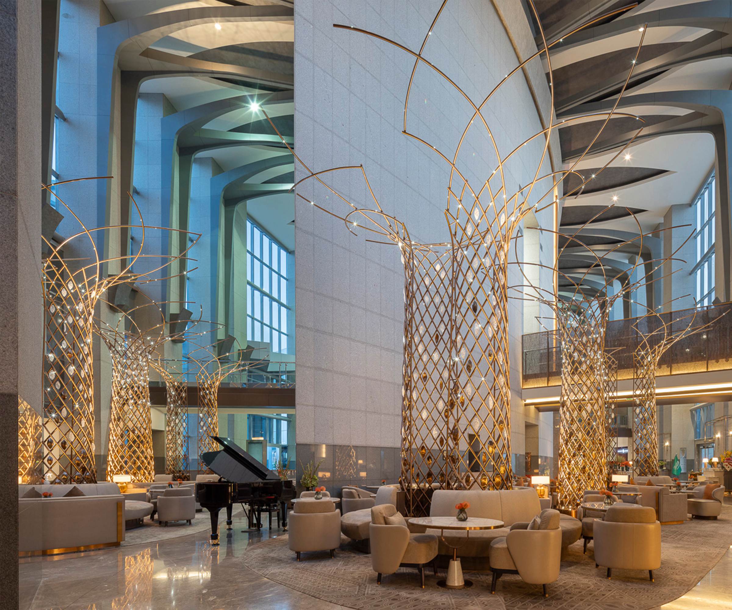 MARQUISE glass column light by SHUCHUANG, lattice columns in a piano lounge
