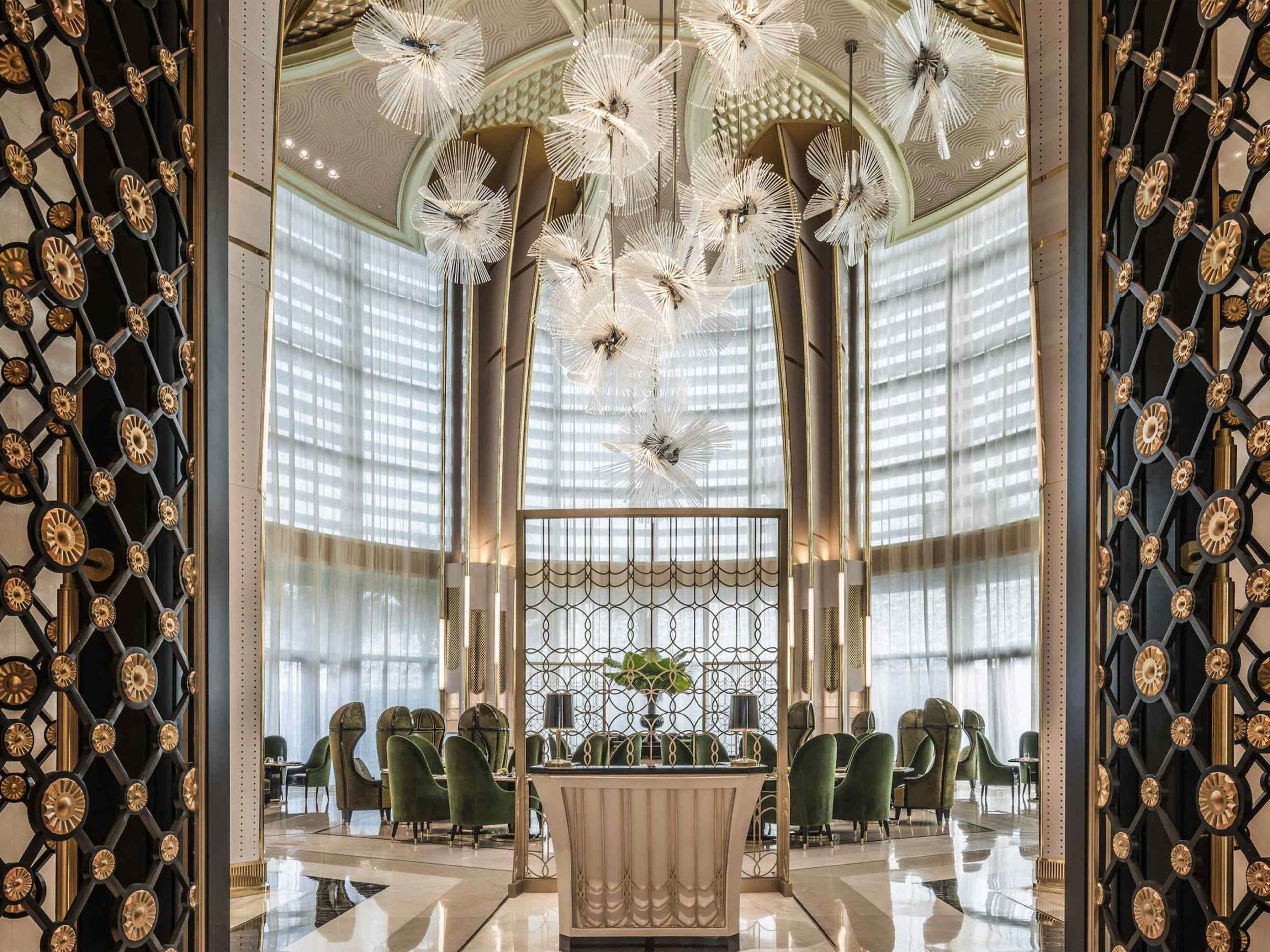 PUFF dandelion glass chandelier by SHUCHUANG, spheres seen in the atrium
