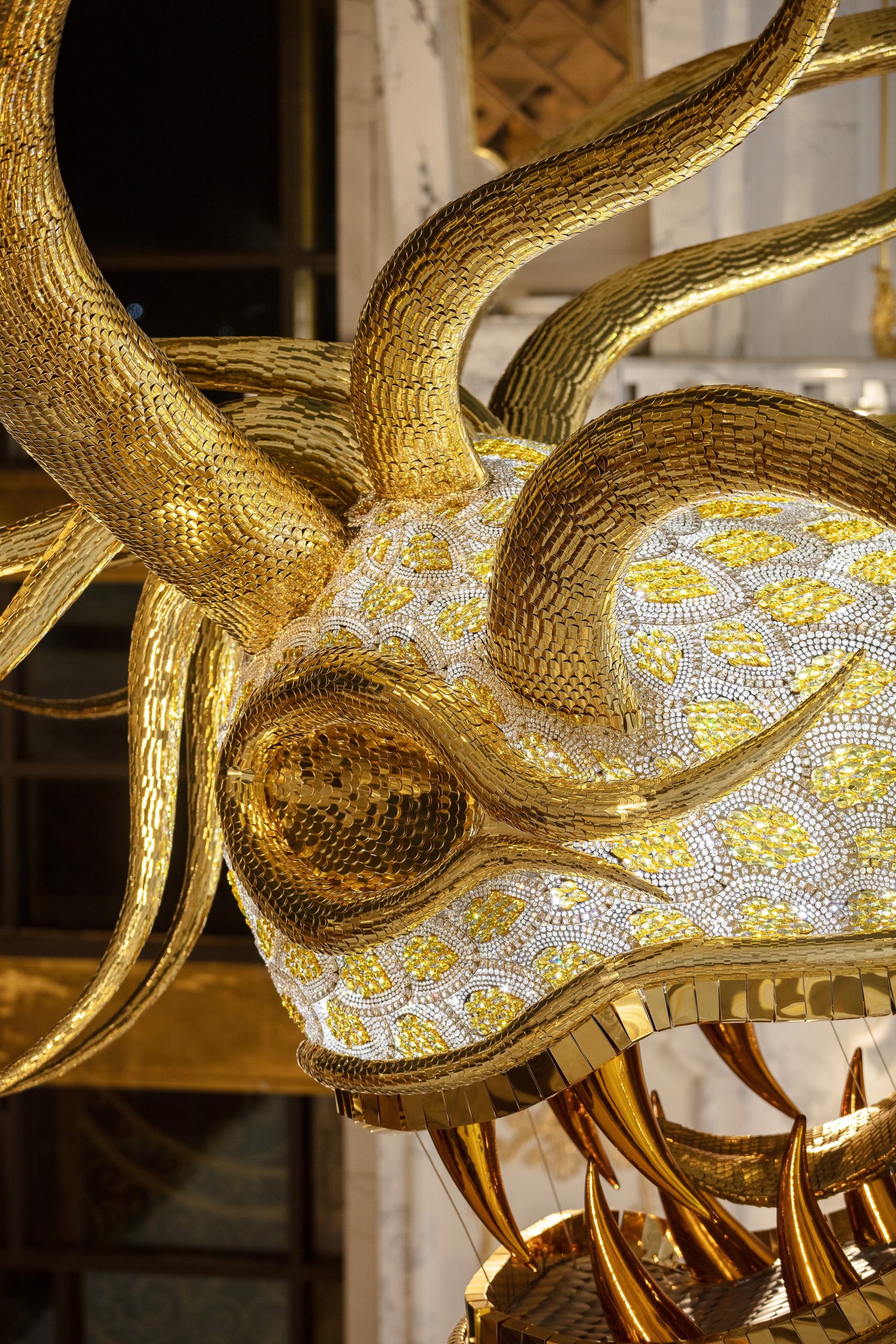 AUGUSTUS chandelier under assembly on the steel armature