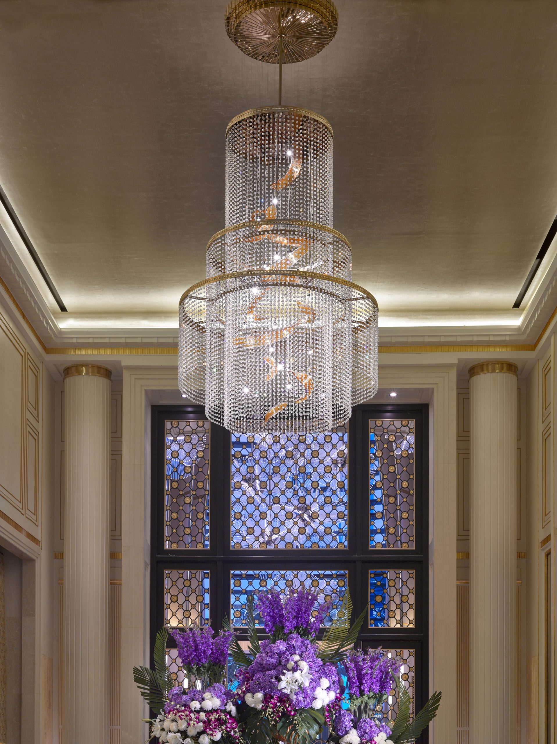 EMPIRE chandelier seen from below, crown and tiers together