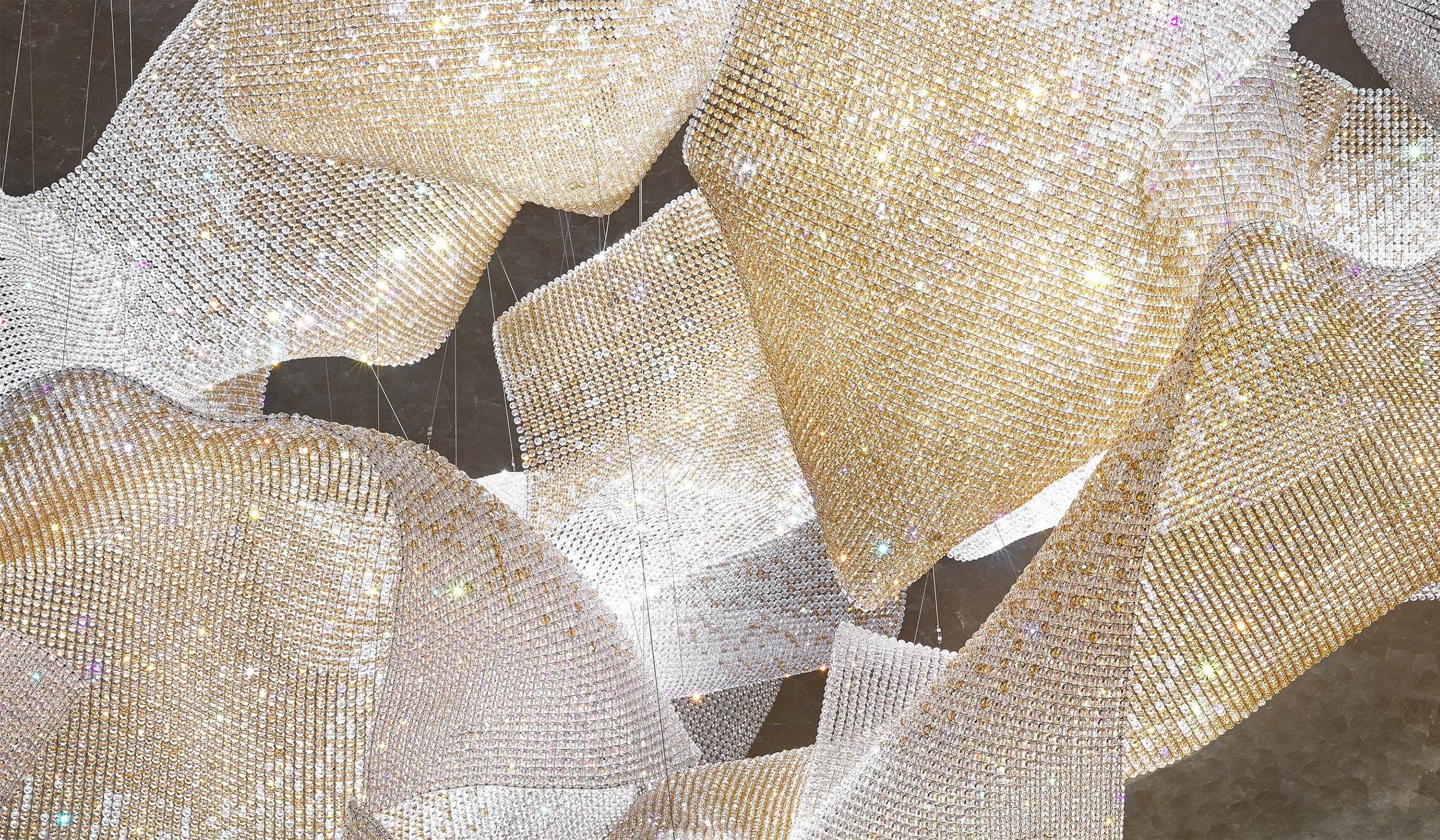 NEXUS chandelier, clear and warm-toned crystal mesh together