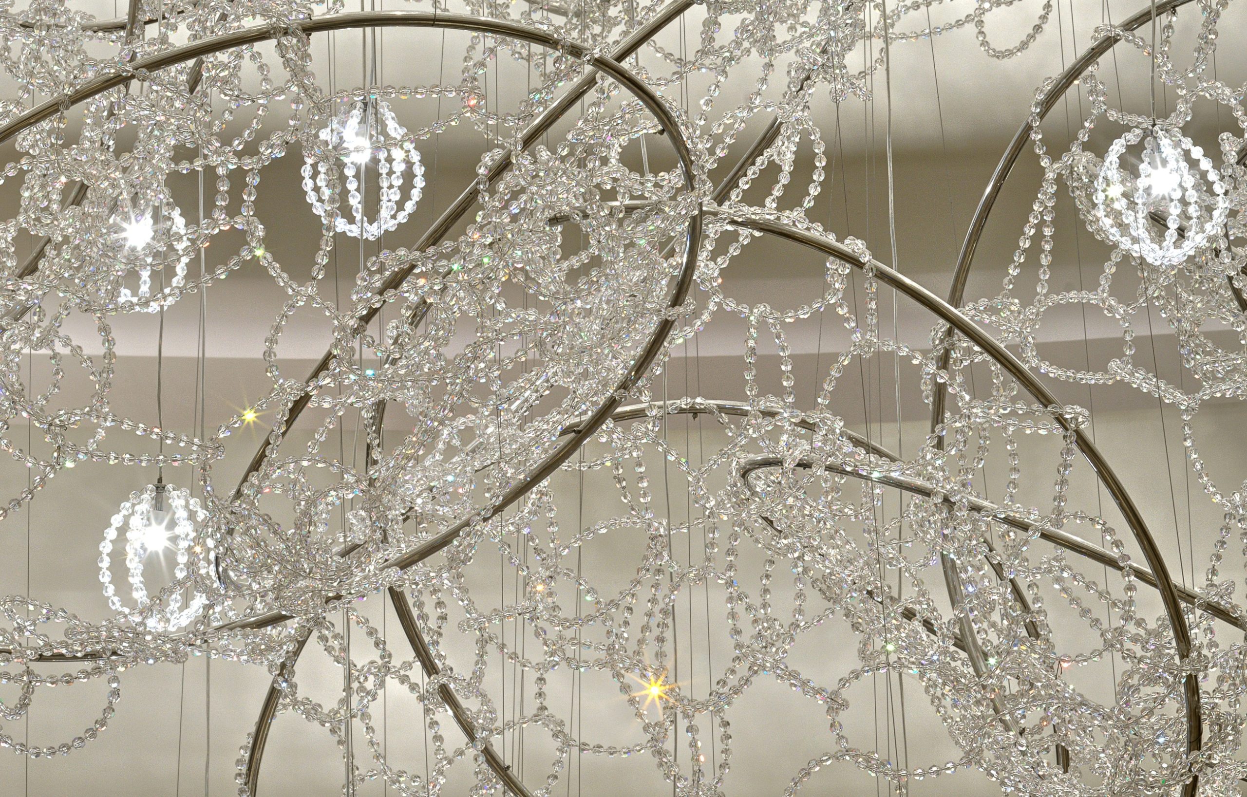 CIRRUS crystal lace chandelier by SHUCHUANG, close view of the looped cells