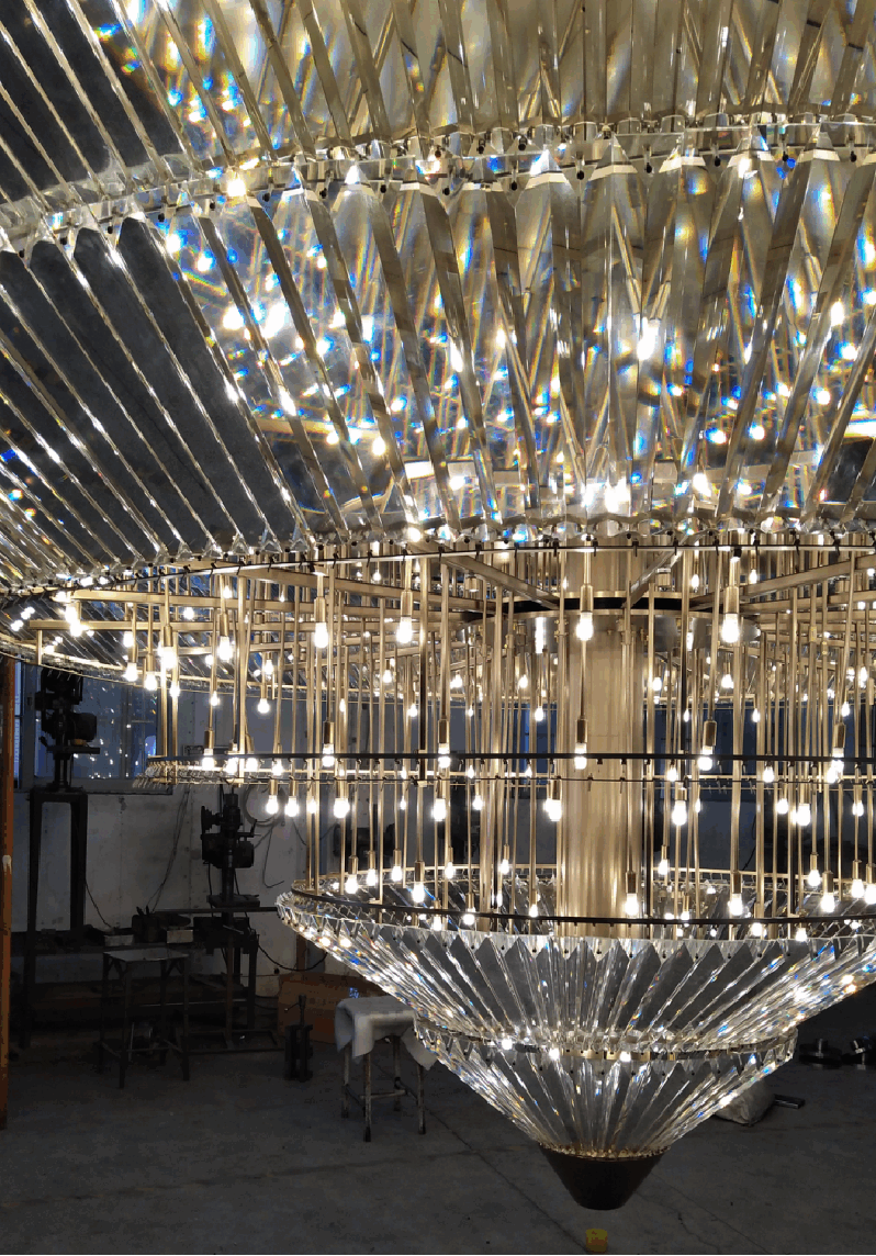 REGENT chandelier, seen from an angle