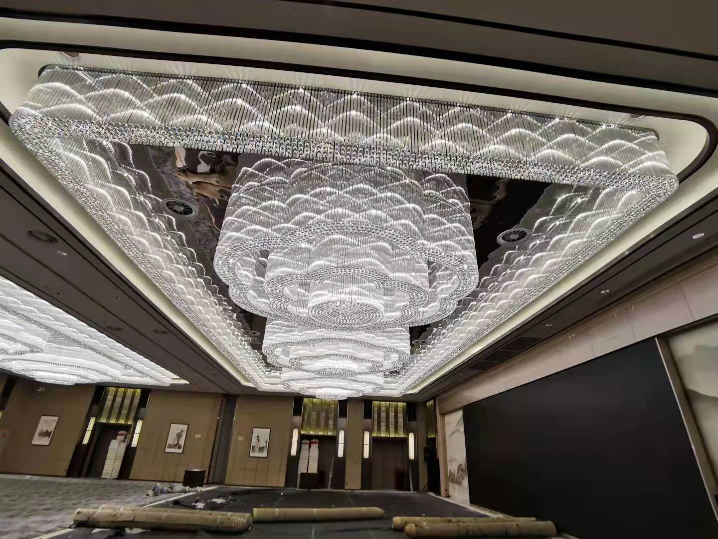 MANDALA ceiling installation, close detail of the crystal + stainless steel
