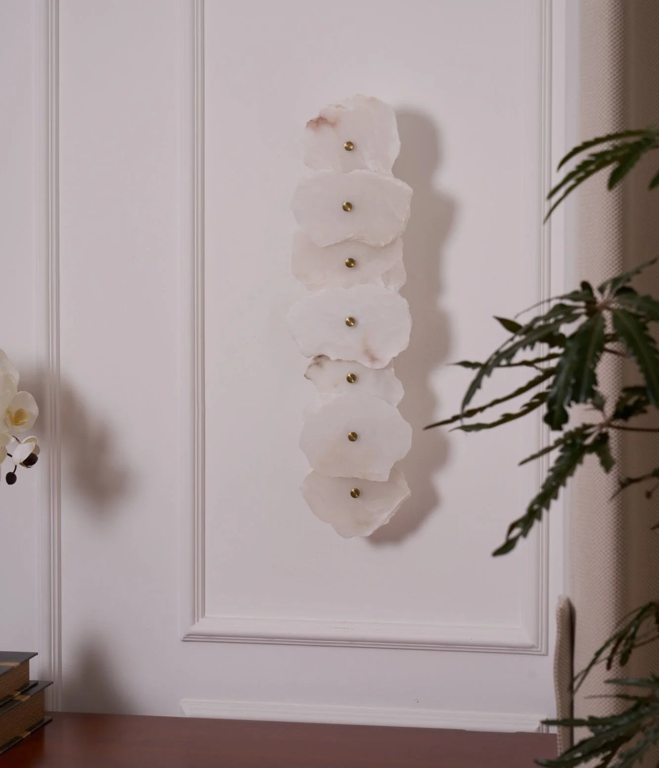 FREYA alabaster pendant light, warm glow detail