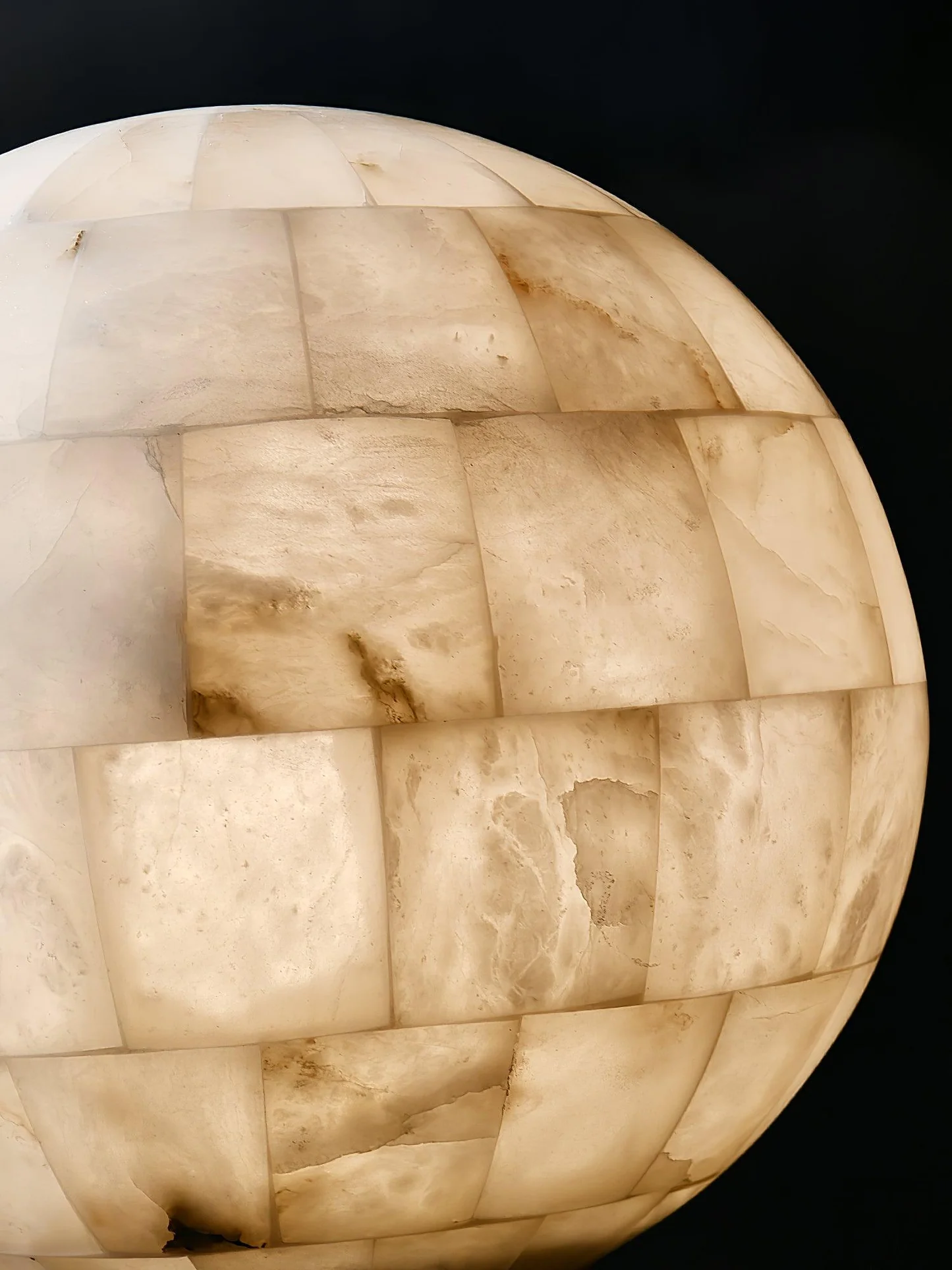 SEVILLE alabaster pendant light, seamless stone joins