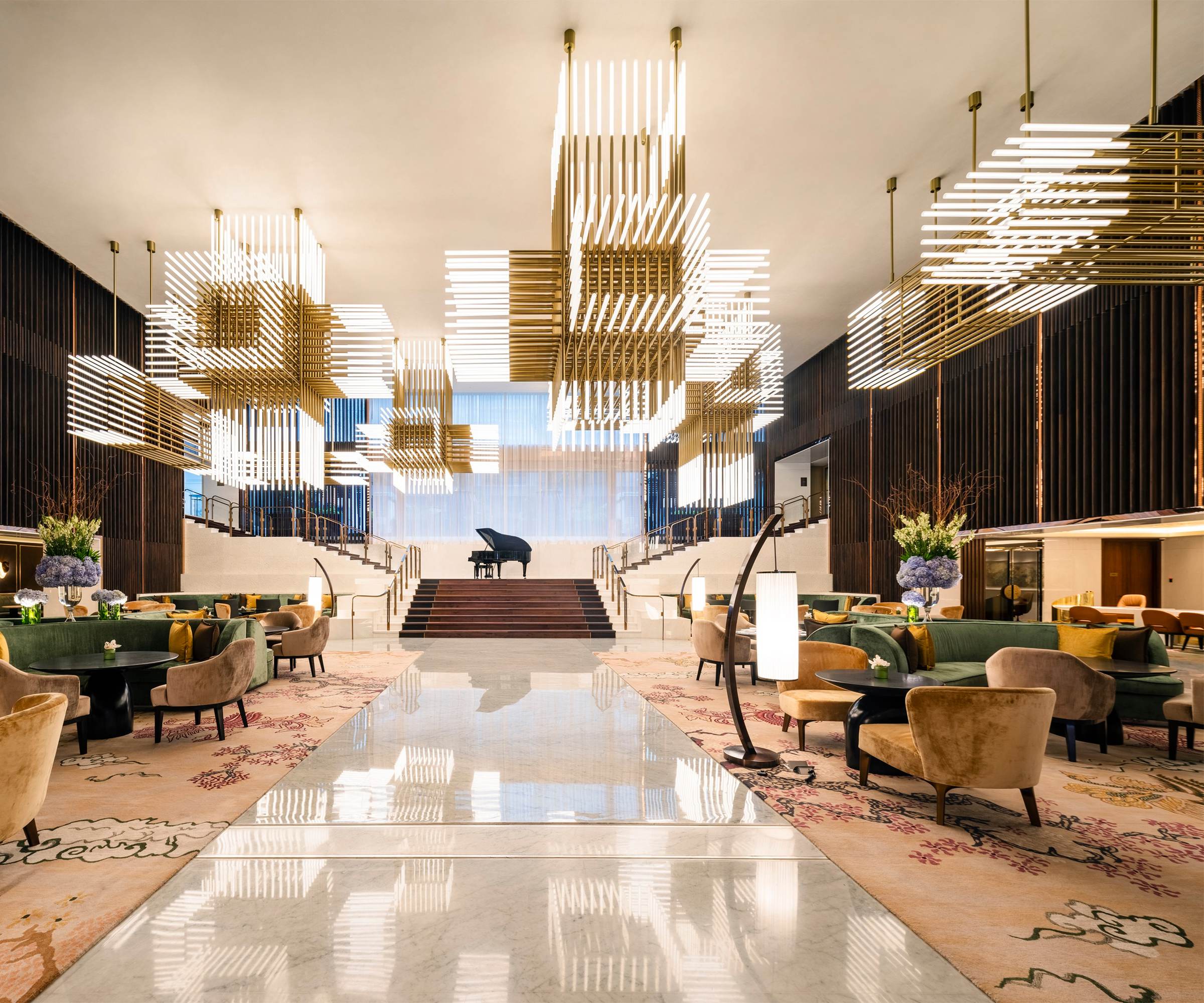 Bespoke engineered lighting installation in a luxury hotel, Jakarta